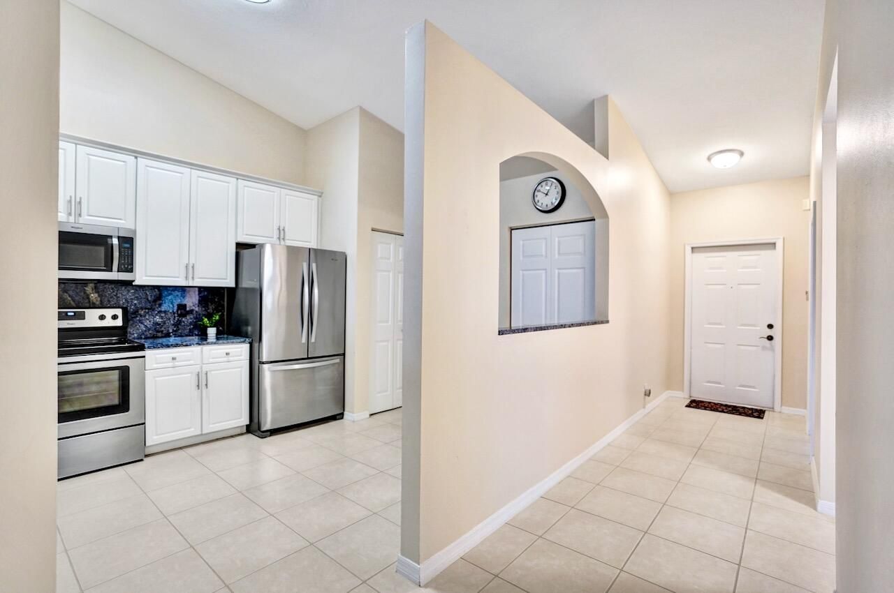 8375 Logia Circle, Boynton Beach, FL 33472 Photo
