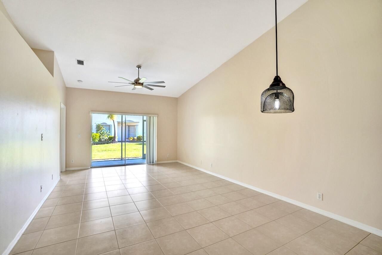8375 Logia Circle, Boynton Beach, FL 33472 Photo