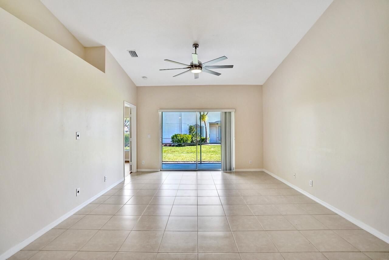 8375 Logia Circle, Boynton Beach, FL 33472 Photo