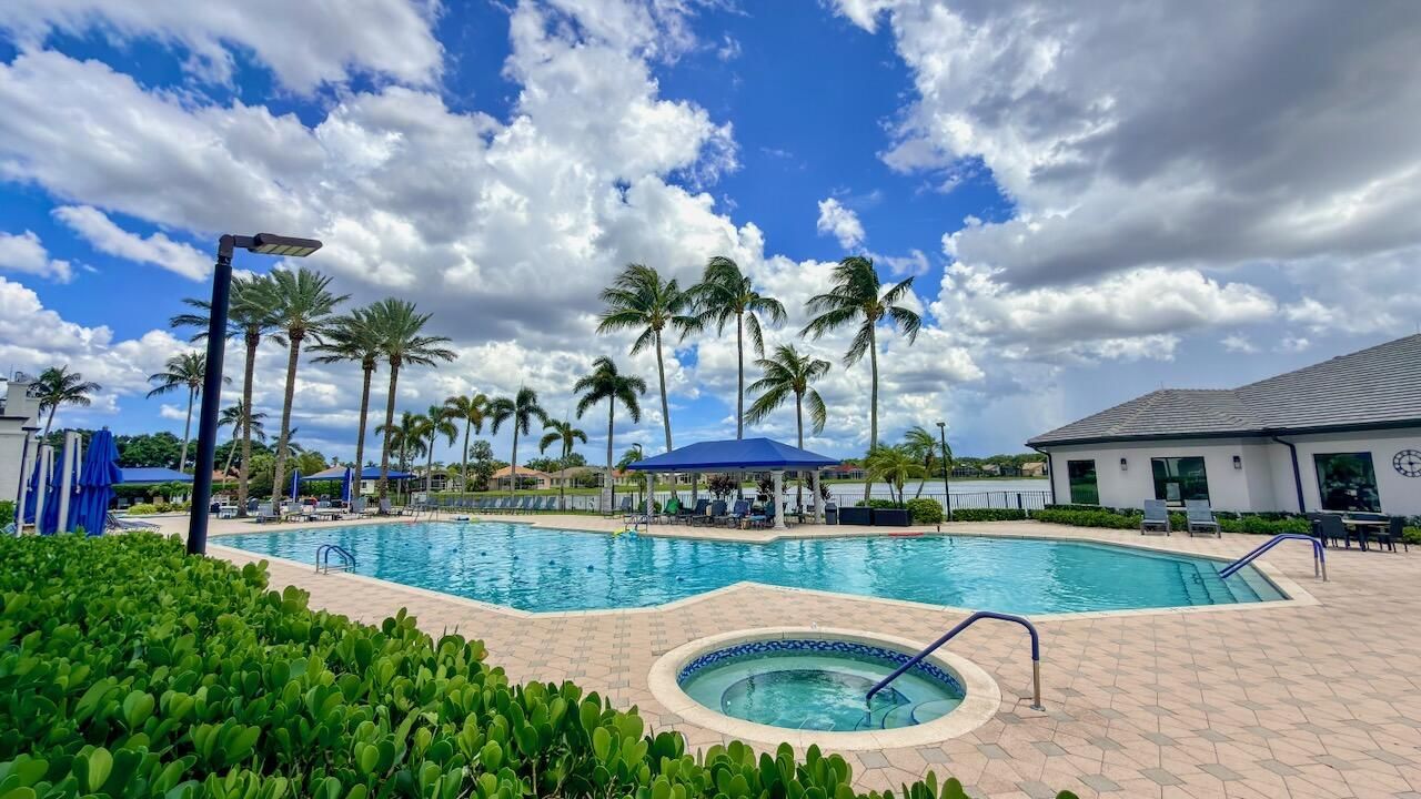 8375 Logia Circle, Boynton Beach, FL 33472 Photo