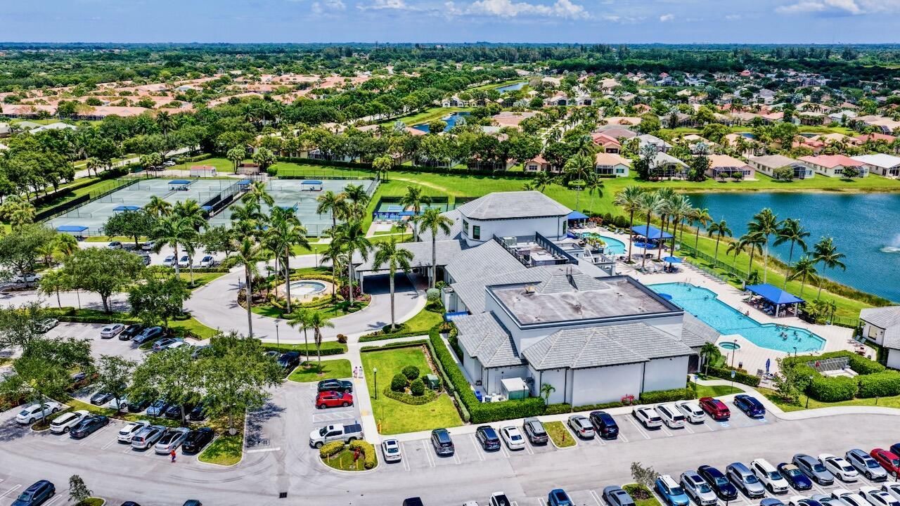 8375 Logia Circle, Boynton Beach, FL 33472 Photo
