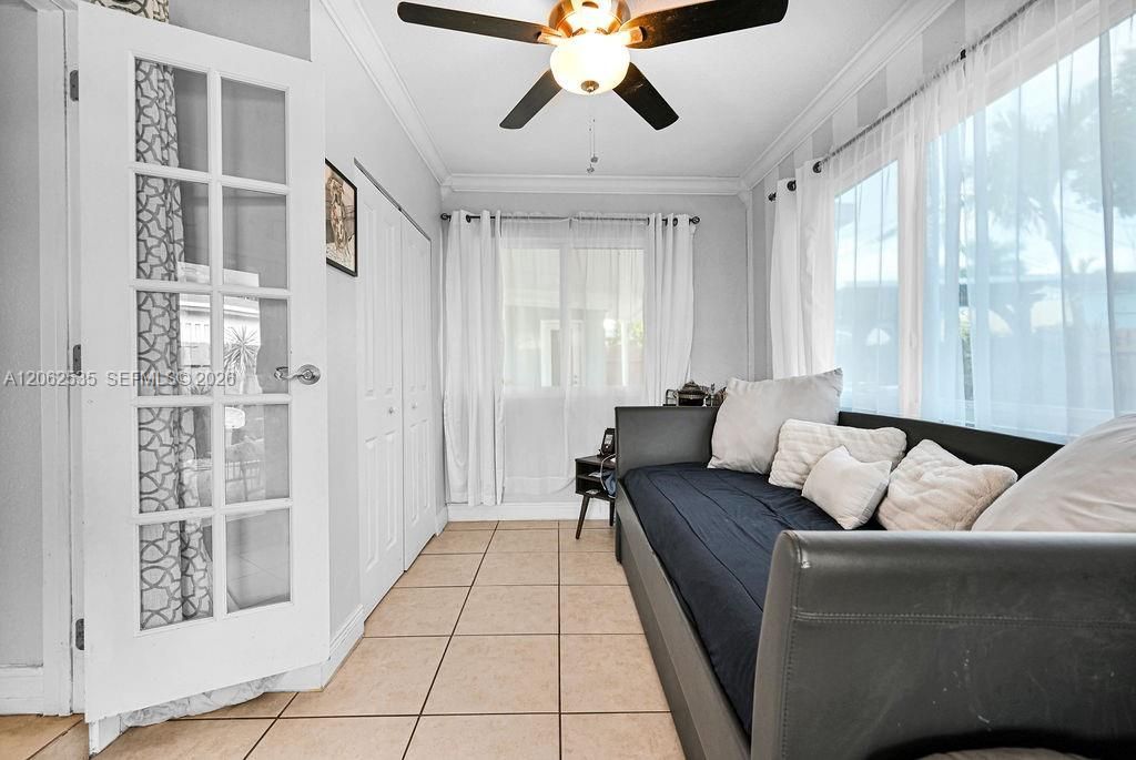 740 N 73rd Ave , Hollywood, FL 33024 Photo