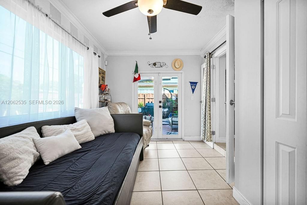 740 N 73rd Ave , Hollywood, FL 33024 Photo