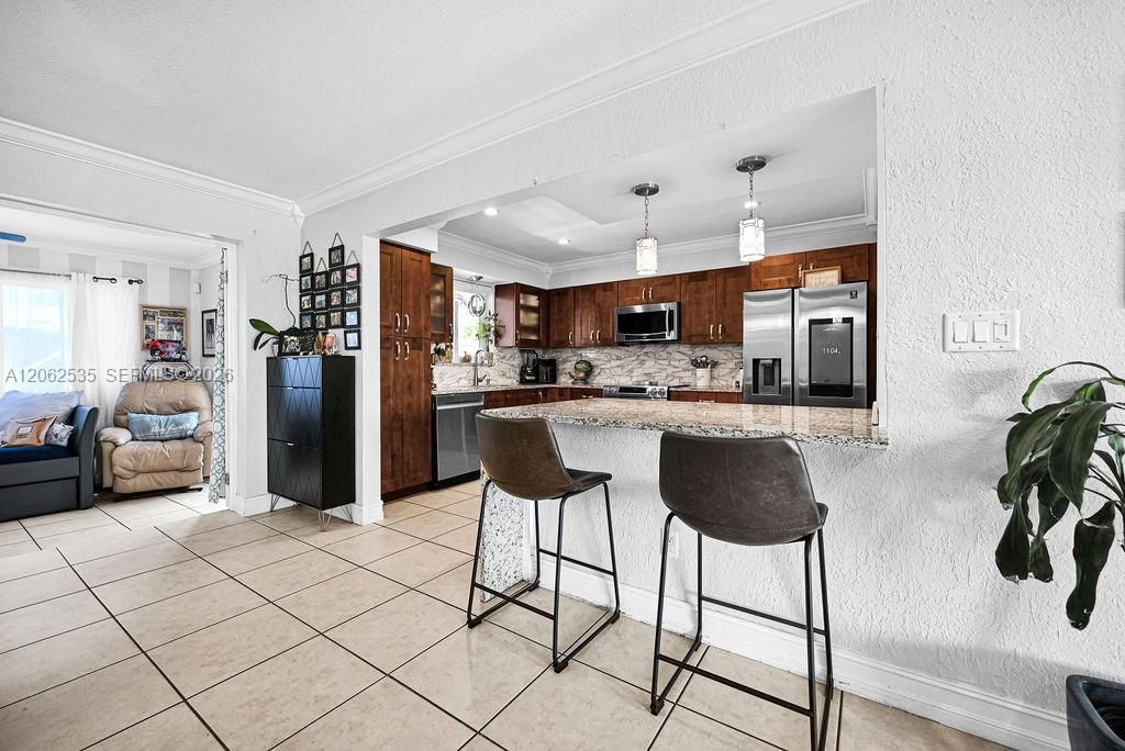 740 N 73rd Ave , Hollywood, FL 33024 Photo