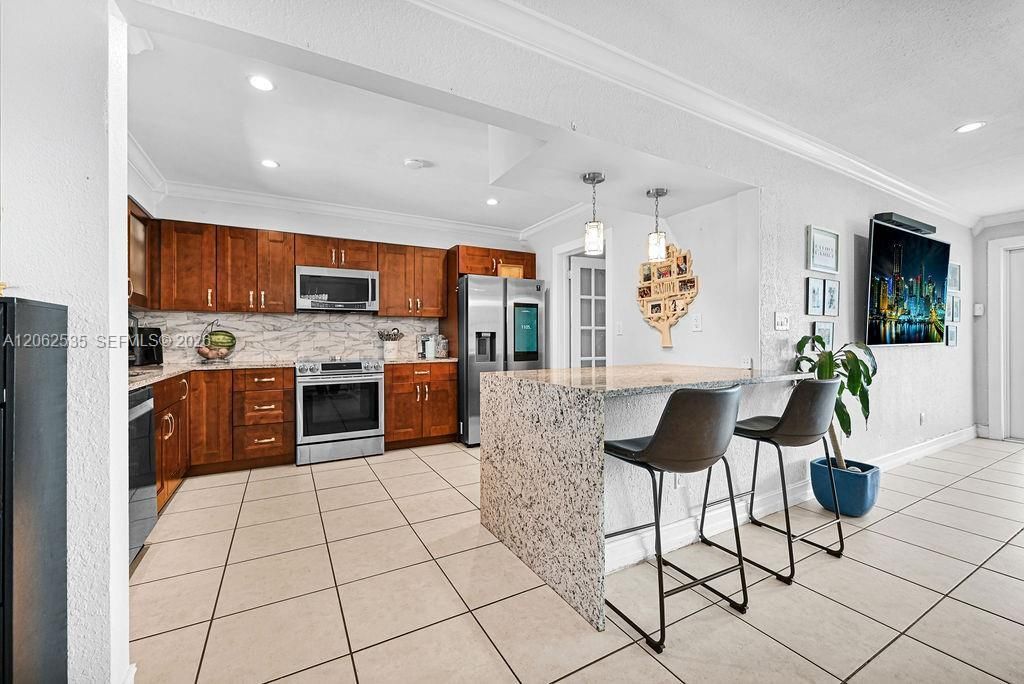 740 N 73rd Ave , Hollywood, FL 33024 Photo