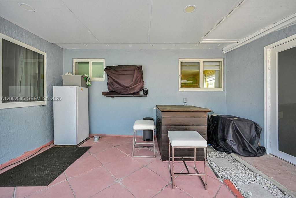 740 N 73rd Ave , Hollywood, FL 33024 Photo