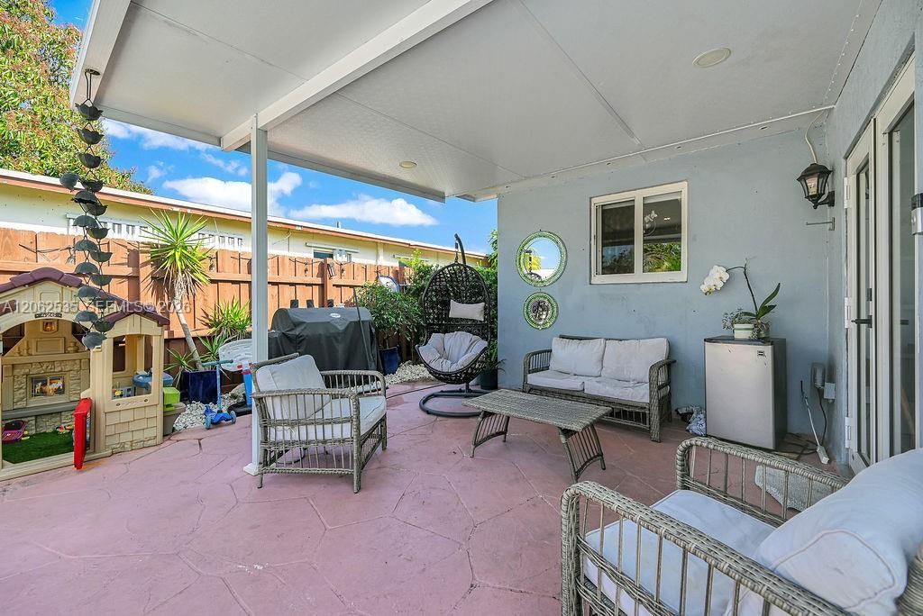 740 N 73rd Ave , Hollywood, FL 33024 Photo
