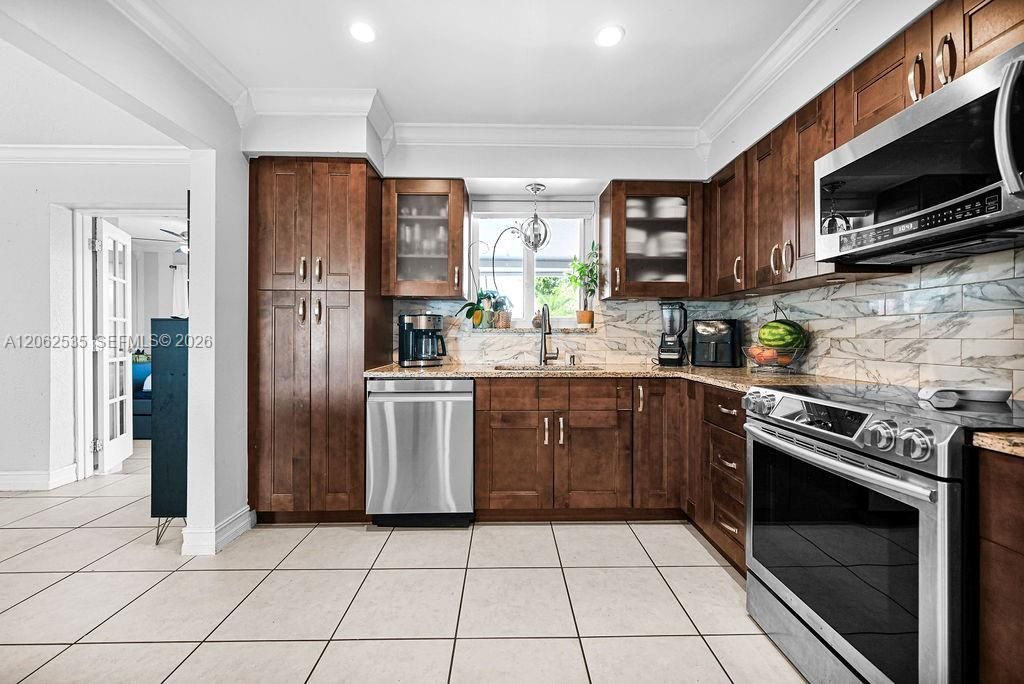 740 N 73rd Ave , Hollywood, FL 33024 Photo
