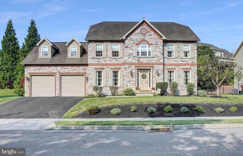 492 FRANCIS DRIVE, MECHANICSBURG, PA 17050