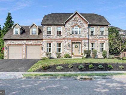 492 FRANCIS DRIVE Mechanicsburg, PA 17050