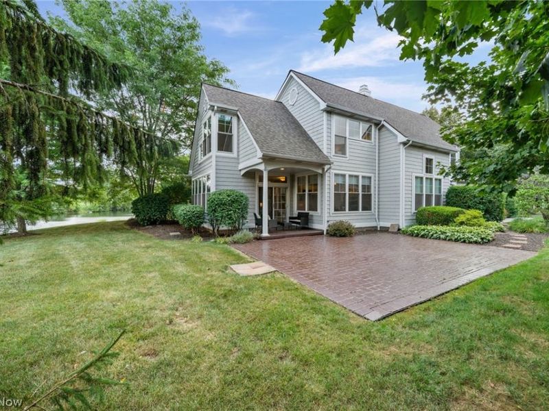 2975 Waterford Drive , Twinsburg, OH 44087 Photo 2