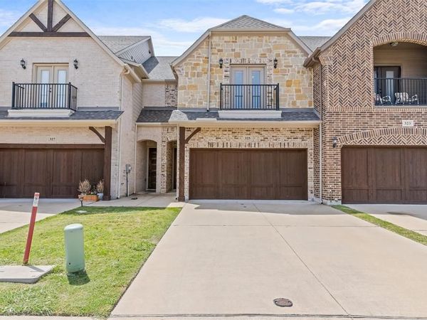 325 Featherstone Trail , Wylie, TX 75098