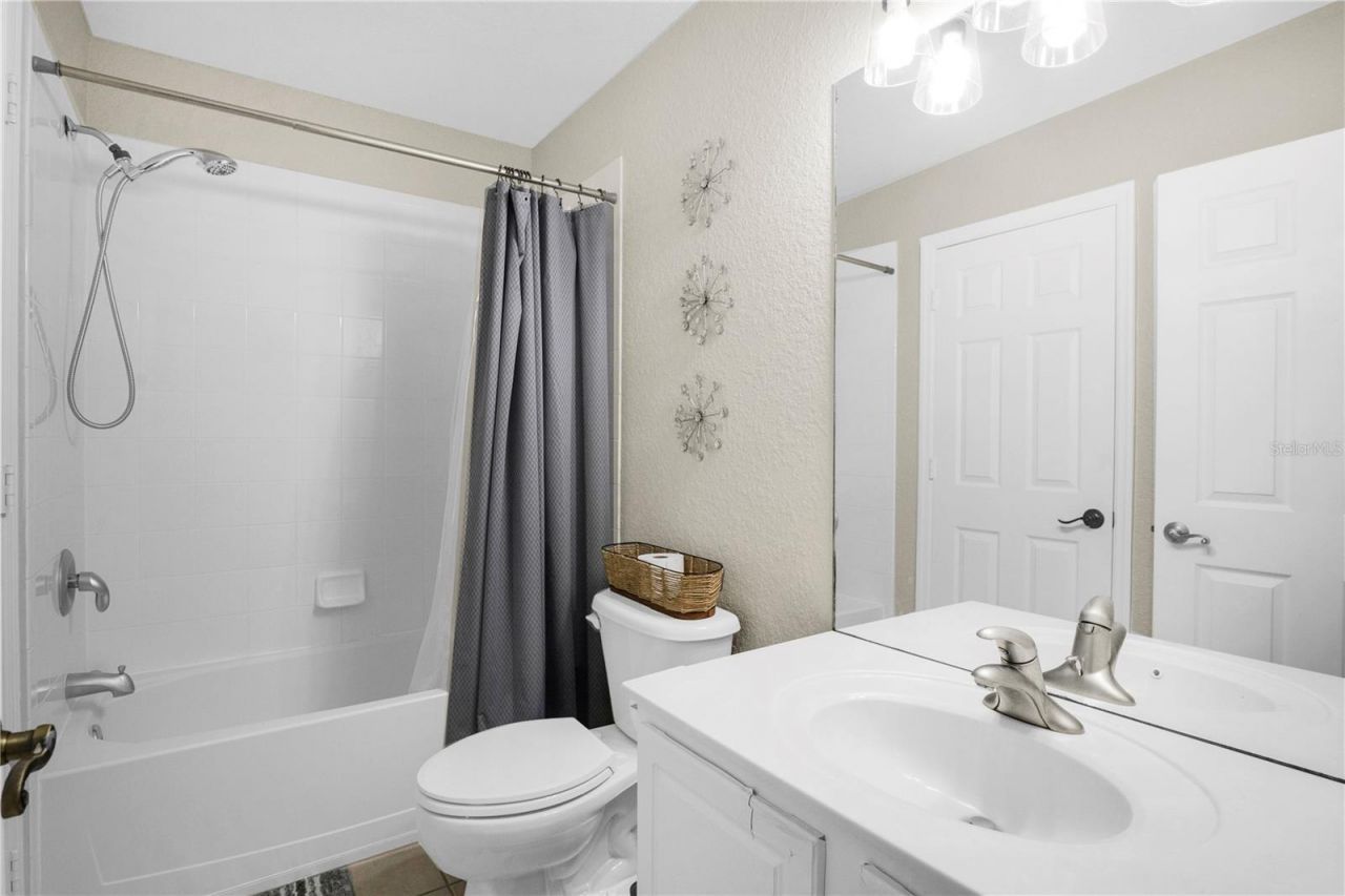 6480 Ranelagh Drive , Unit 106, Orlando, FL 32835 Photo