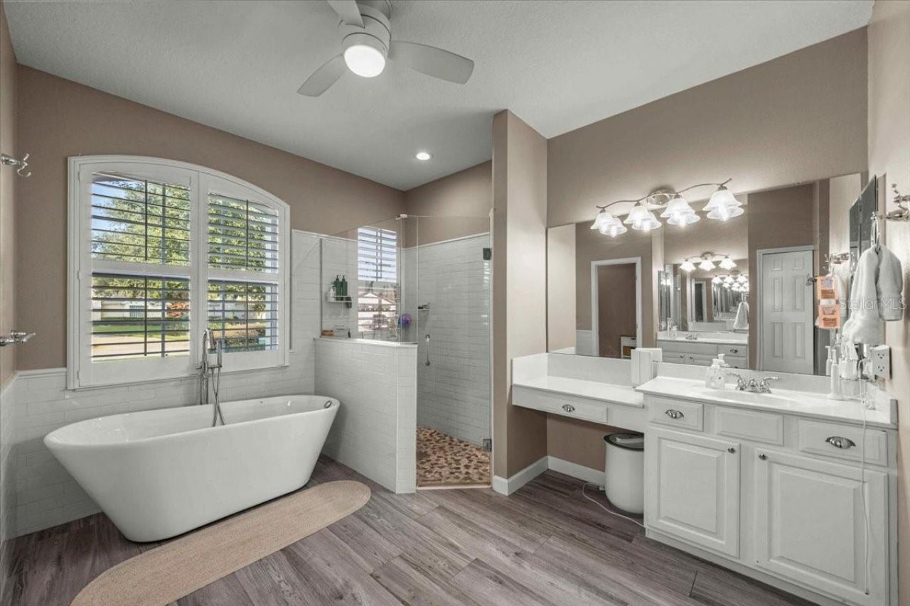 9095 Laurel Ridge Drive , Mount Dora, FL 32757 Photo