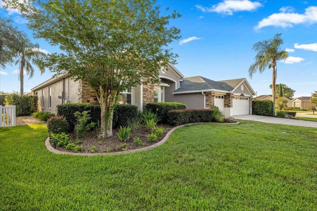 9095 Laurel Ridge Drive , Mount Dora, FL 32757 Photo