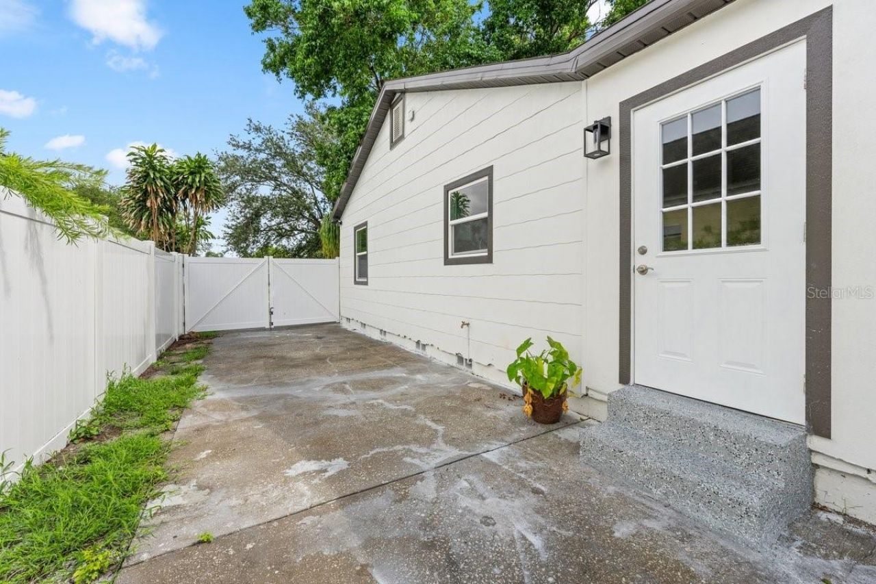 2590 18th Avenue N, Saint Petersburg, FL 33713 Photo