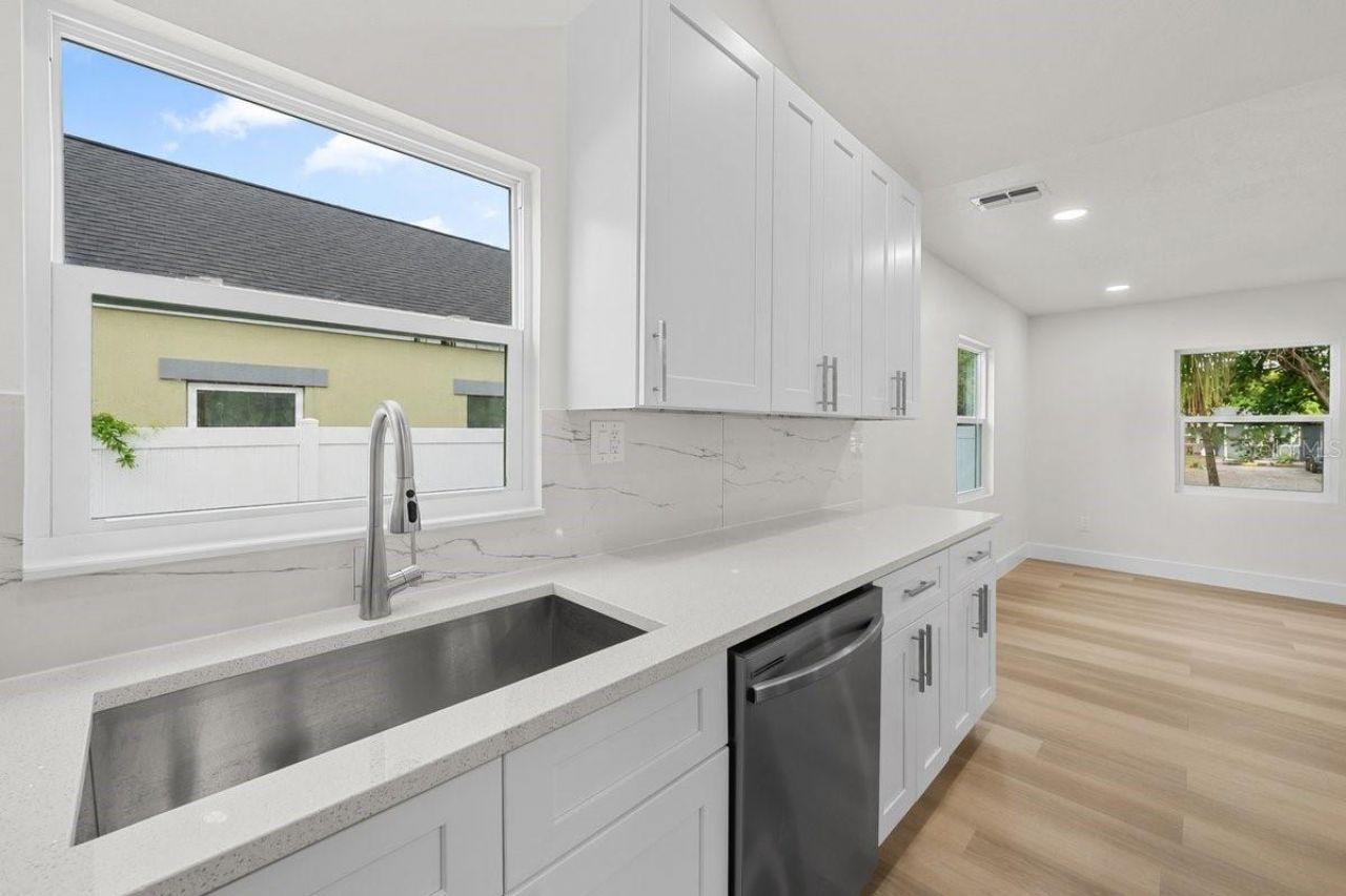 2590 18th Avenue N, Saint Petersburg, FL 33713 Photo