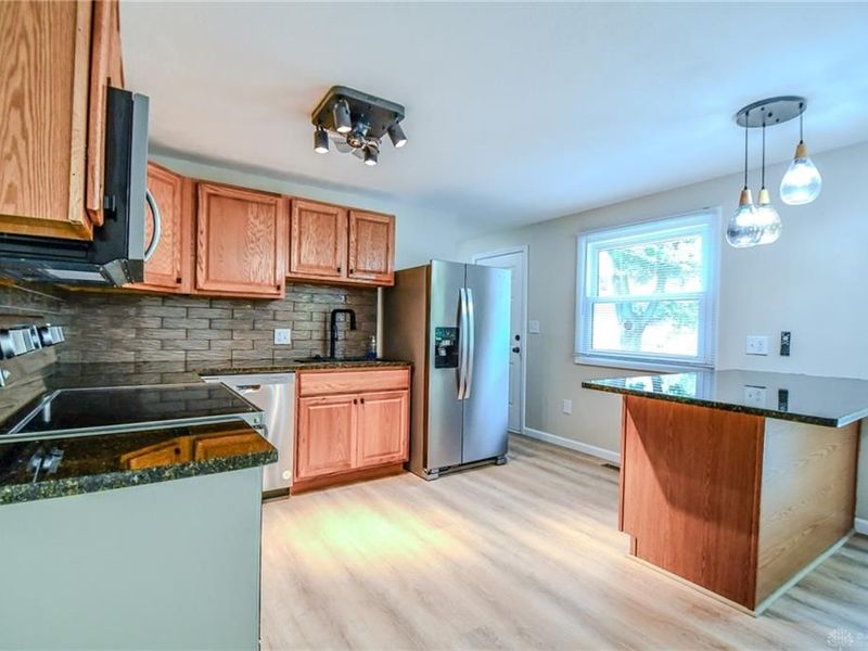 4163 Tonawanda Trail, Beavercreek, OH 45430 Photo 13