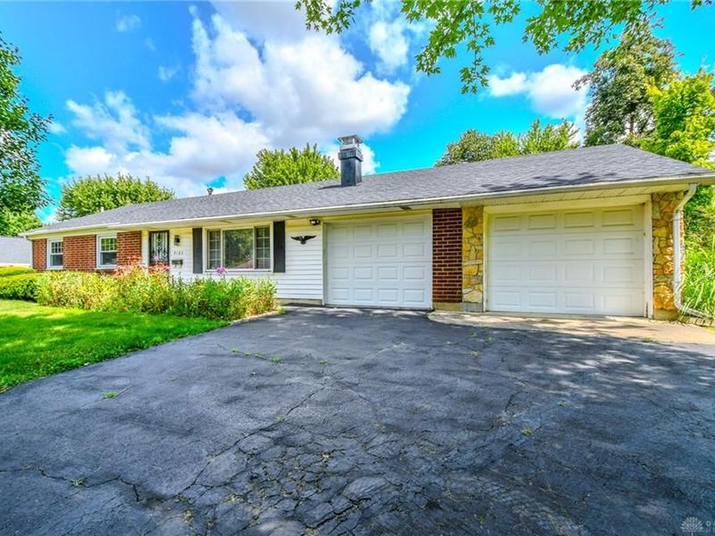 4163 Tonawanda Trail, Beavercreek, OH 45430 Photo 3