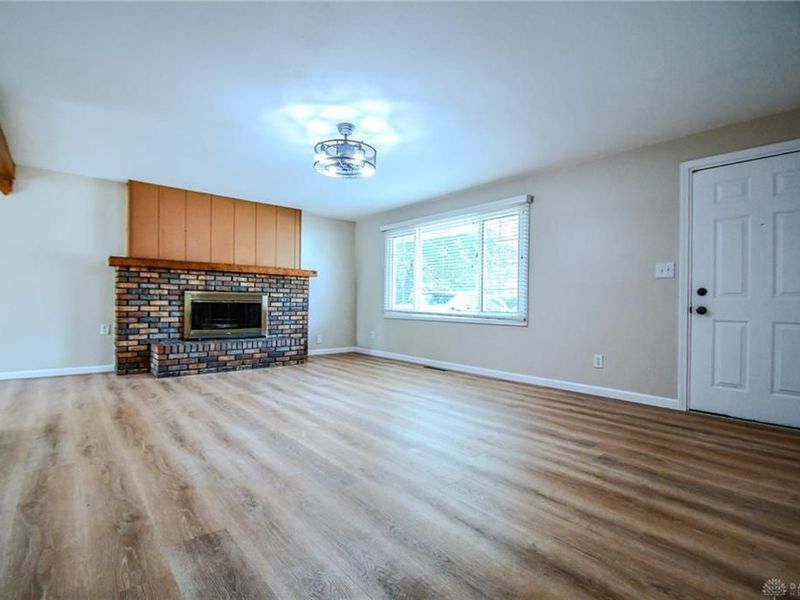 4163 Tonawanda Trail, Beavercreek, OH 45430 Photo 5