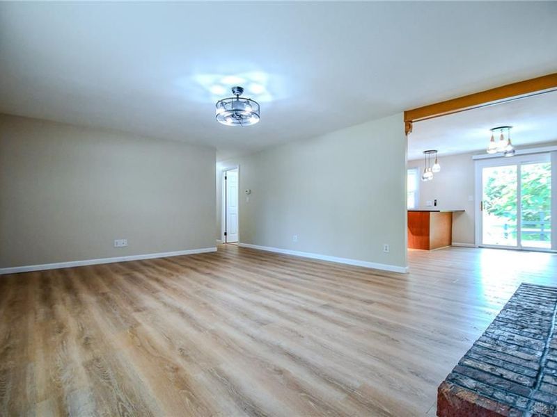 4163 Tonawanda Trail, Beavercreek, OH 45430 Photo 7