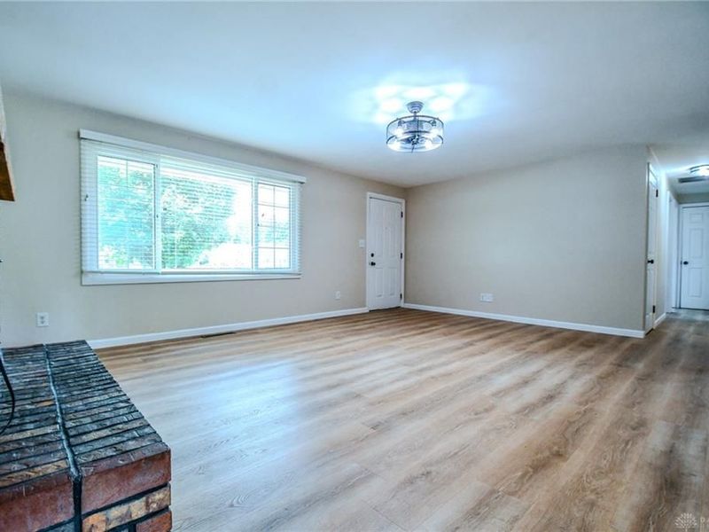 4163 Tonawanda Trail, Beavercreek, OH 45430 Photo 8