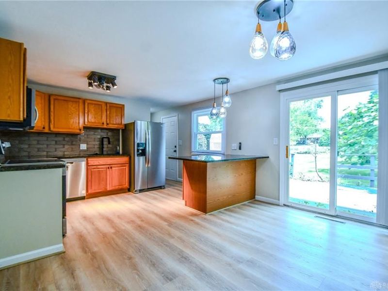 4163 Tonawanda Trail, Beavercreek, OH 45430 Photo 9