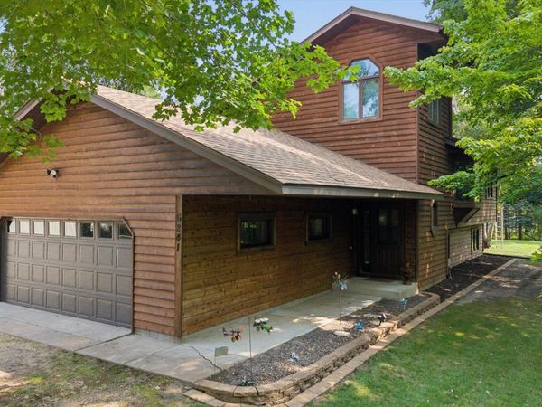 6241 141st Avenue NE, Columbus, MN 55025