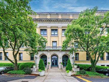 235 State Street, Unit 414, Springfield, MA 01103