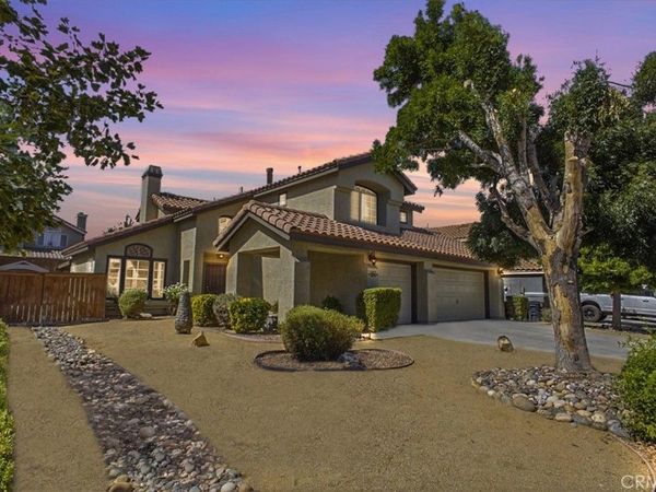 5372 Knight, Palmdale, CA 93552