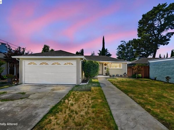 20927 Nunes Ave, Castro Valley, CA 94546