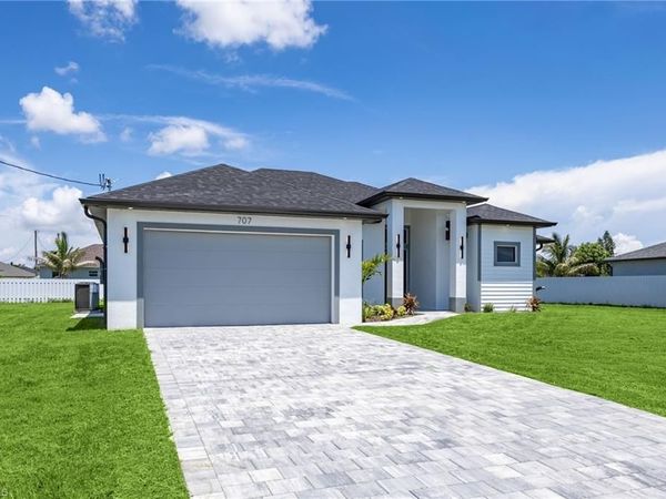 707 NW 7th PL , CAPE CORAL, FL 33993