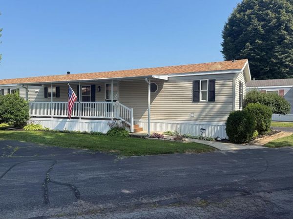1739 E State Street, Fremont, OH 43420