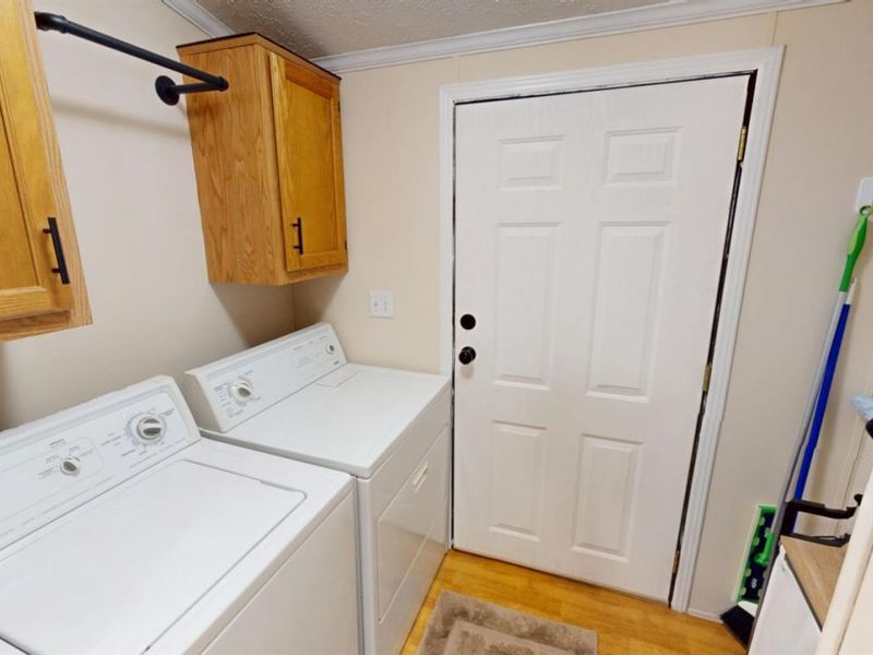 1739 E State Street, Fremont, OH 43420 Photo 8