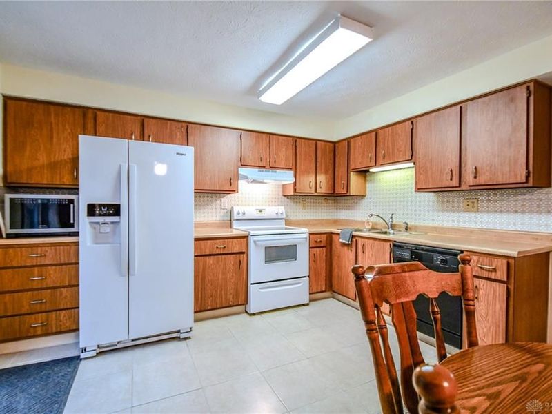 8745 Washington Colony Drive, Washington Township, OH 45458 Photo 10