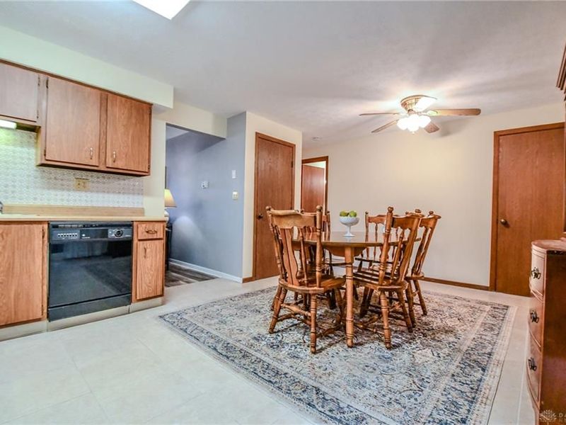 8745 Washington Colony Drive, Washington Township, OH 45458 Photo 11