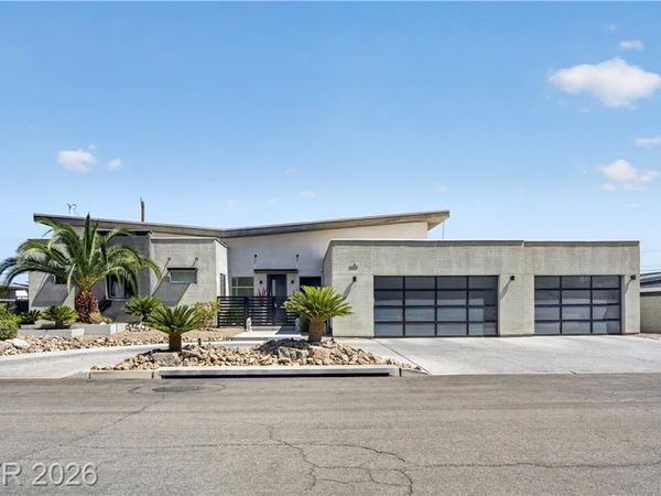 306 E Country Club Drive, Henderson, NV 89015