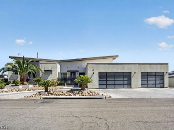 306 E Country Club Drive, Henderson, NV 89015