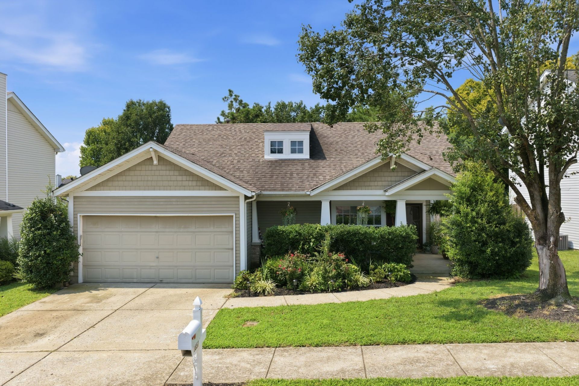 1857 Brookmeadow Ln, Hermitage, TN 37076 Main Photo