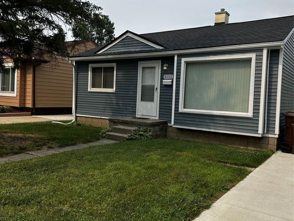 5132 Gloria Street, Wayne, Mi 48184