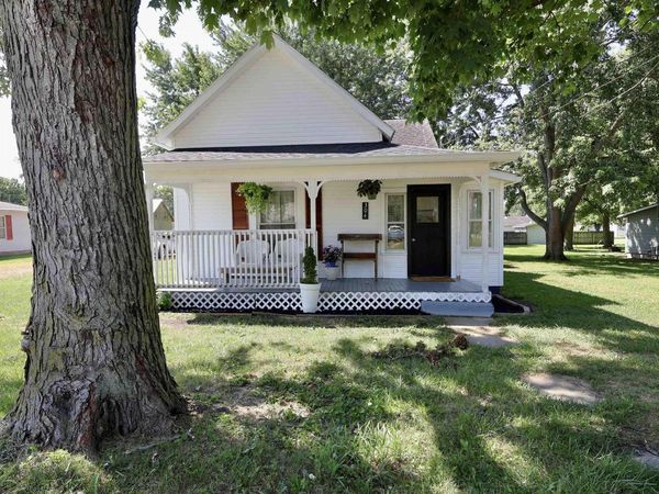 304 E Jackson Street, Farmland, IN 47340