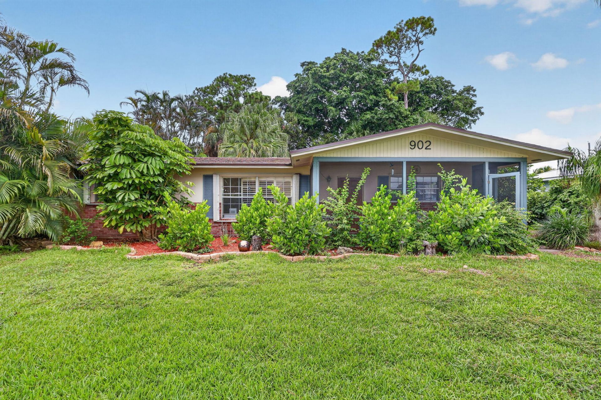 902 SE Ocean Avenue, Stuart, FL 34996 Photo
