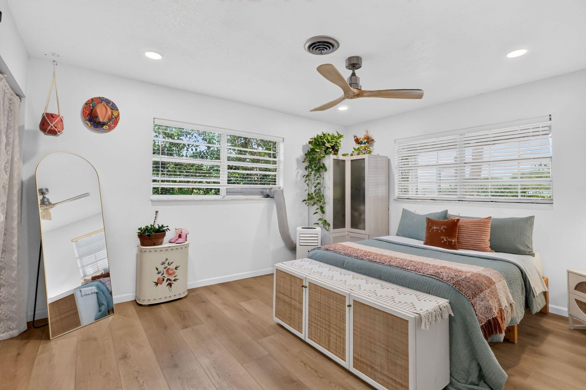 902 SE Ocean Avenue, Stuart, FL 34996 Photo
