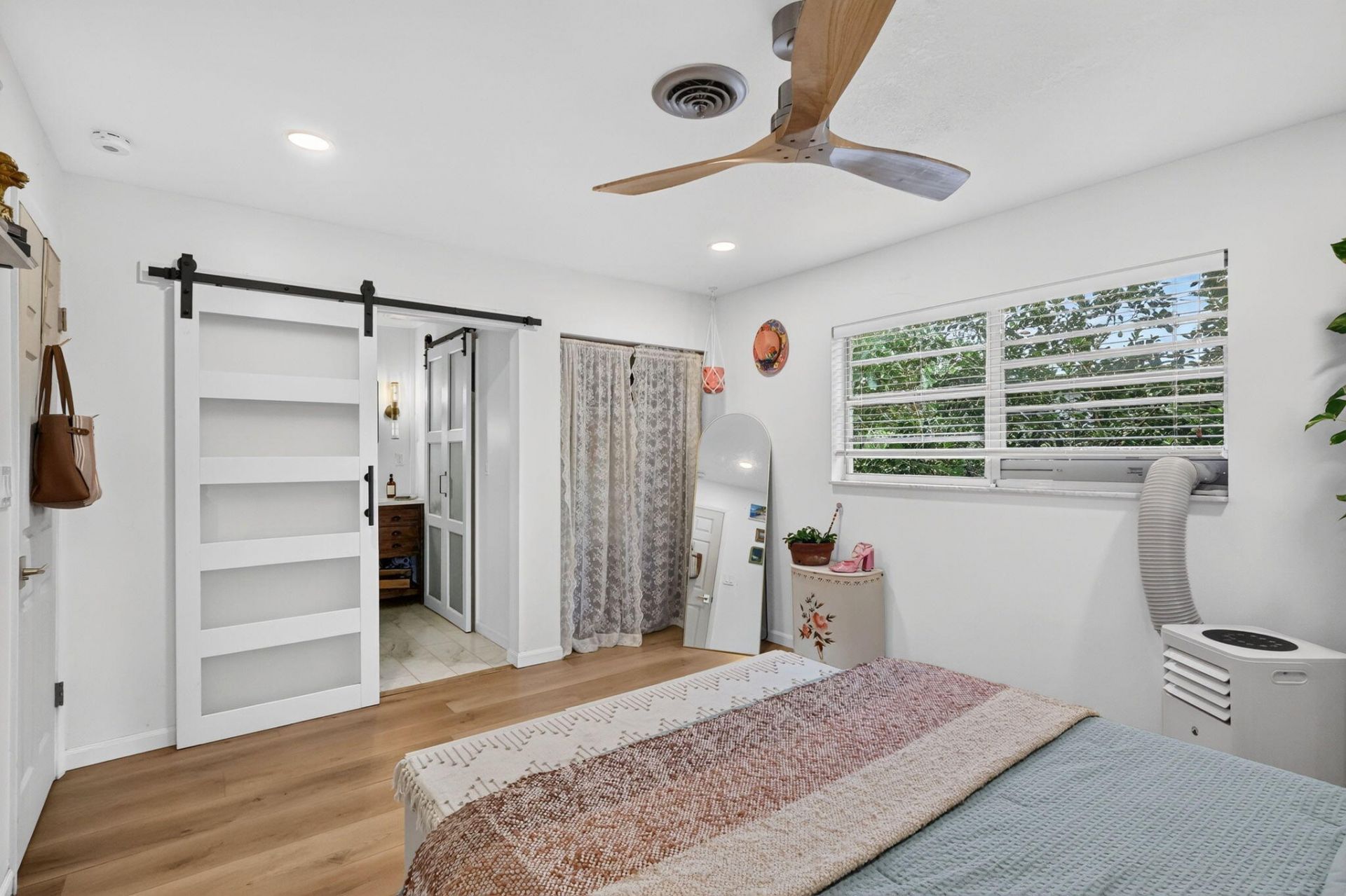 902 SE Ocean Avenue, Stuart, FL 34996 Photo
