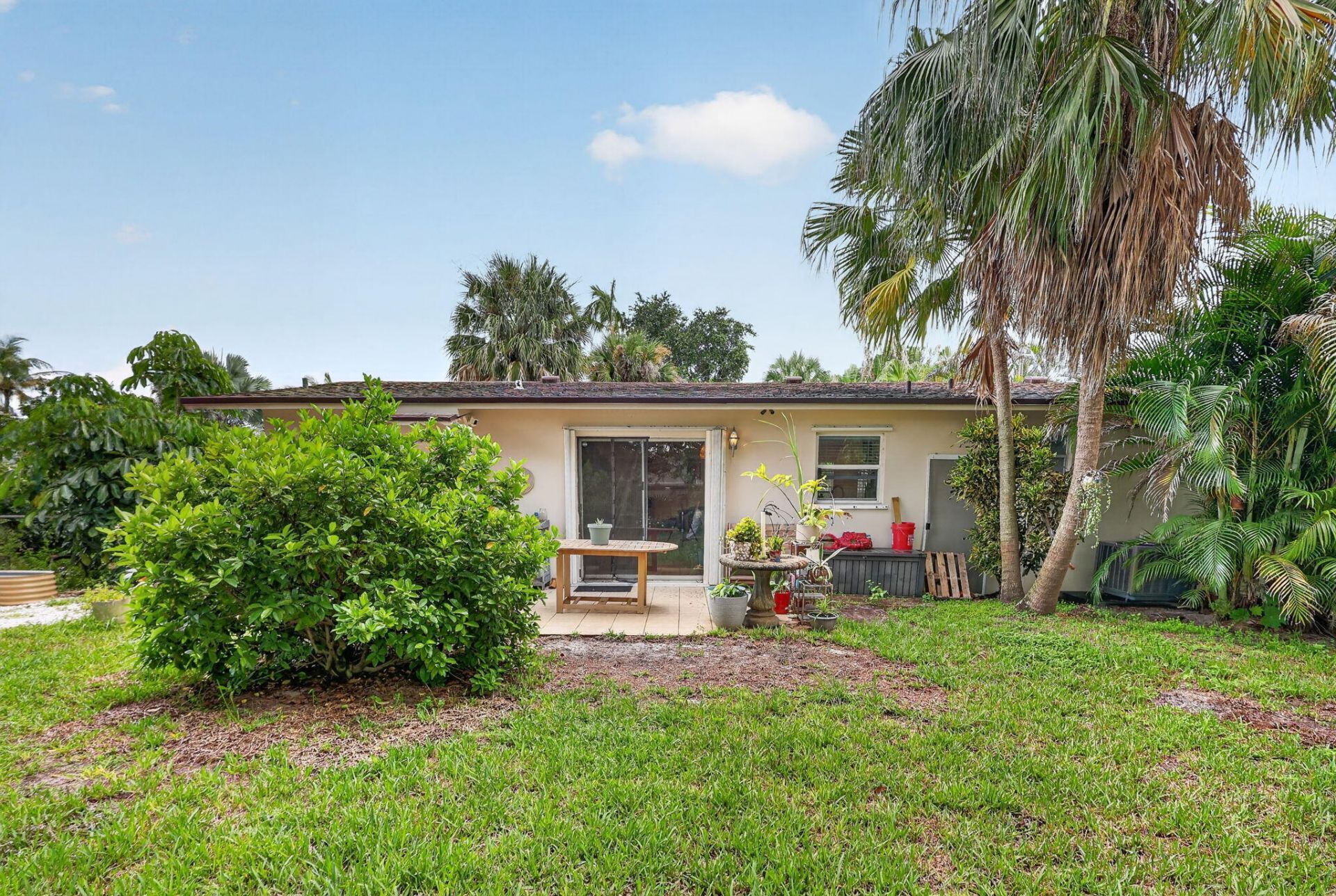 902 SE Ocean Avenue, Stuart, FL 34996 Photo