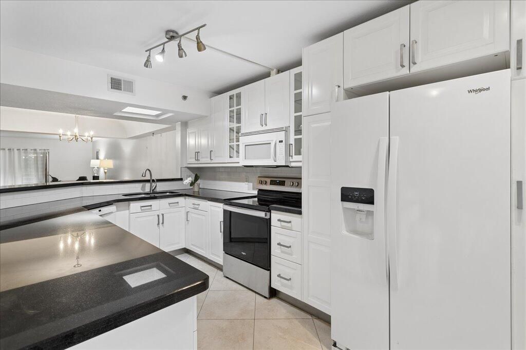 23344 Carolwood Lane, Unit 505, Boca Raton, FL 33428 Photo
