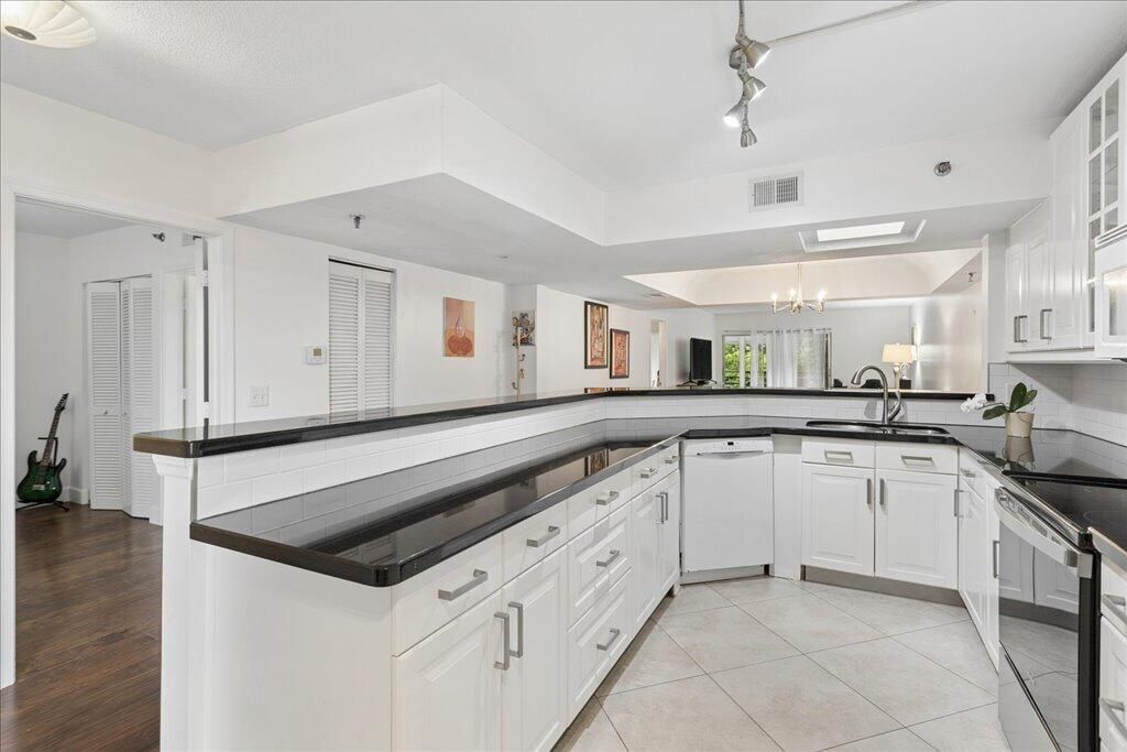 23344 Carolwood Lane, Unit 505, Boca Raton, FL 33428 Photo