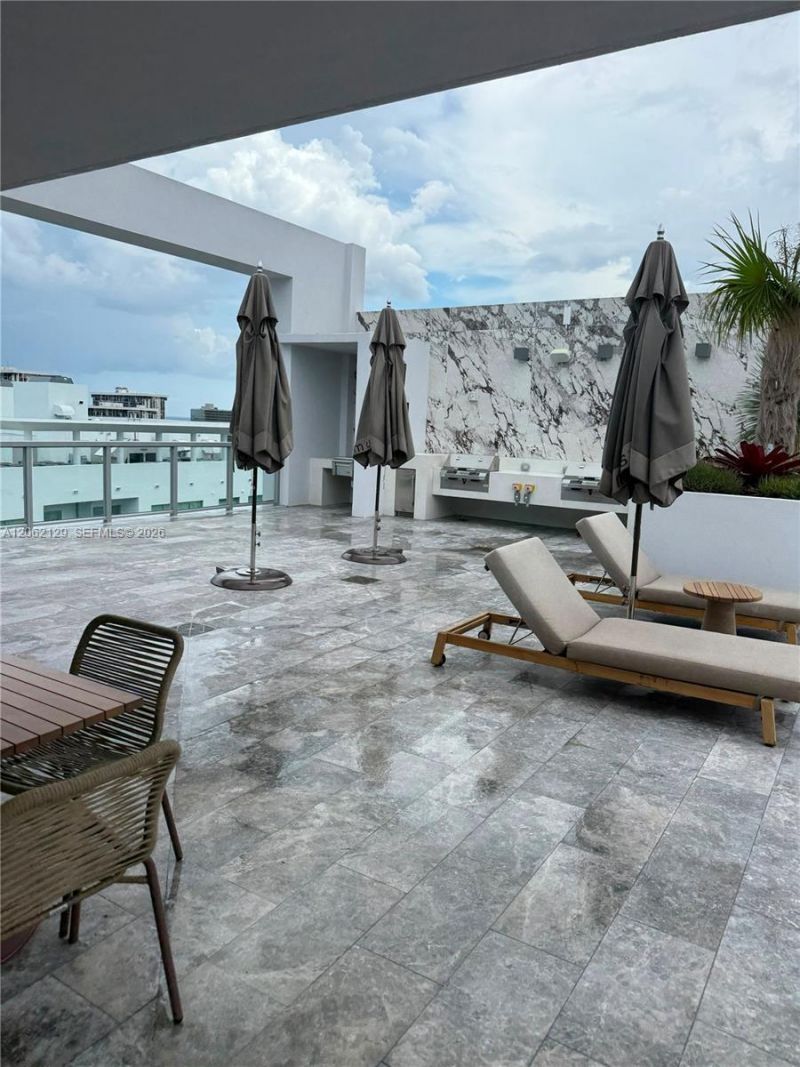 1611 SW 2nd Avenue , Unit 1206, Miami, FL 33129 Photo