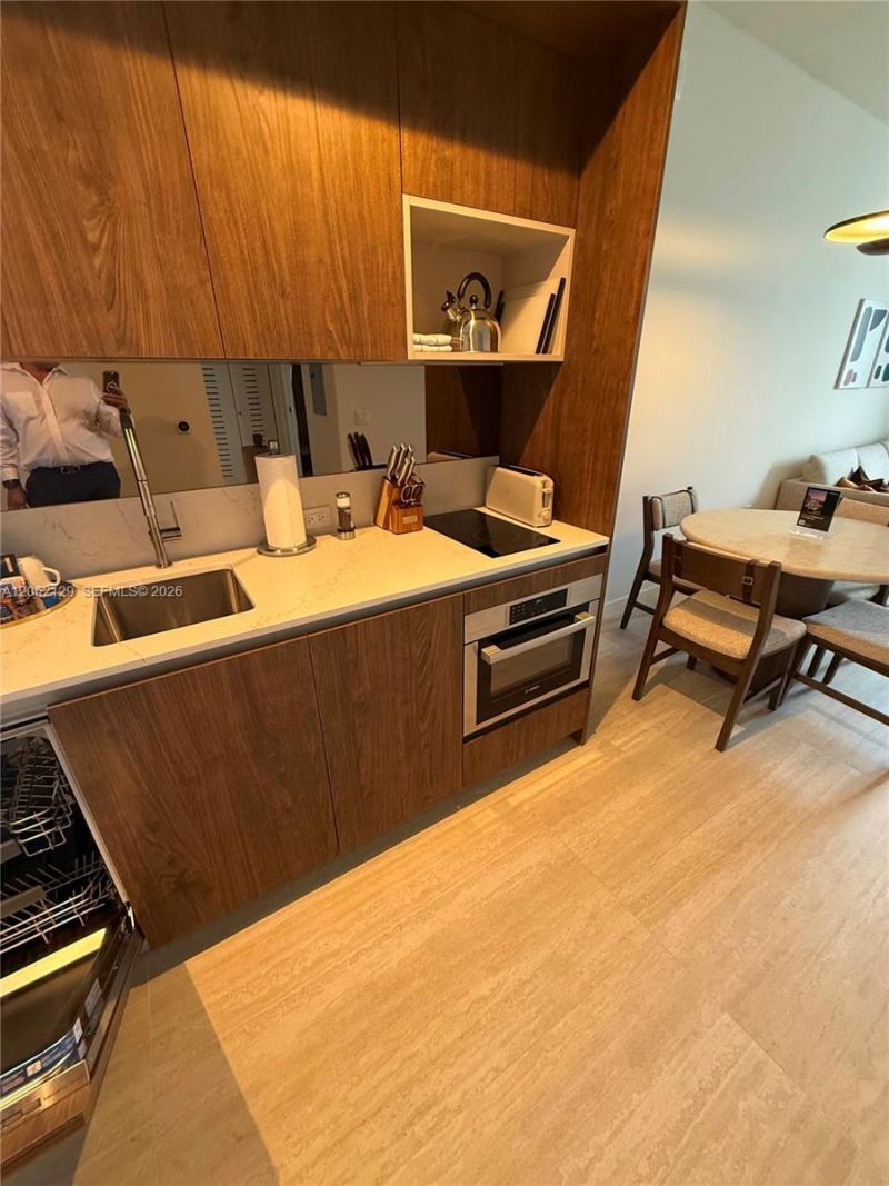 1611 SW 2nd Avenue , Unit 1206, Miami, FL 33129 Photo