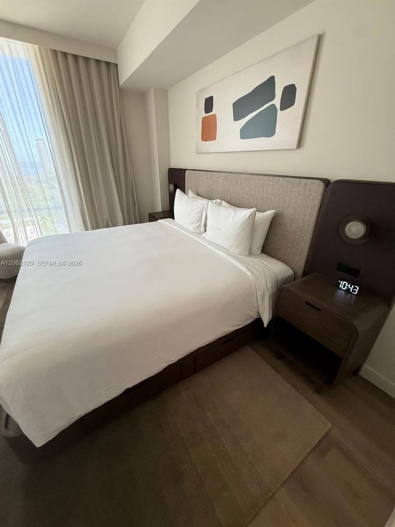 1611 SW 2nd Avenue , Unit 1206, Miami, FL 33129 Photo
